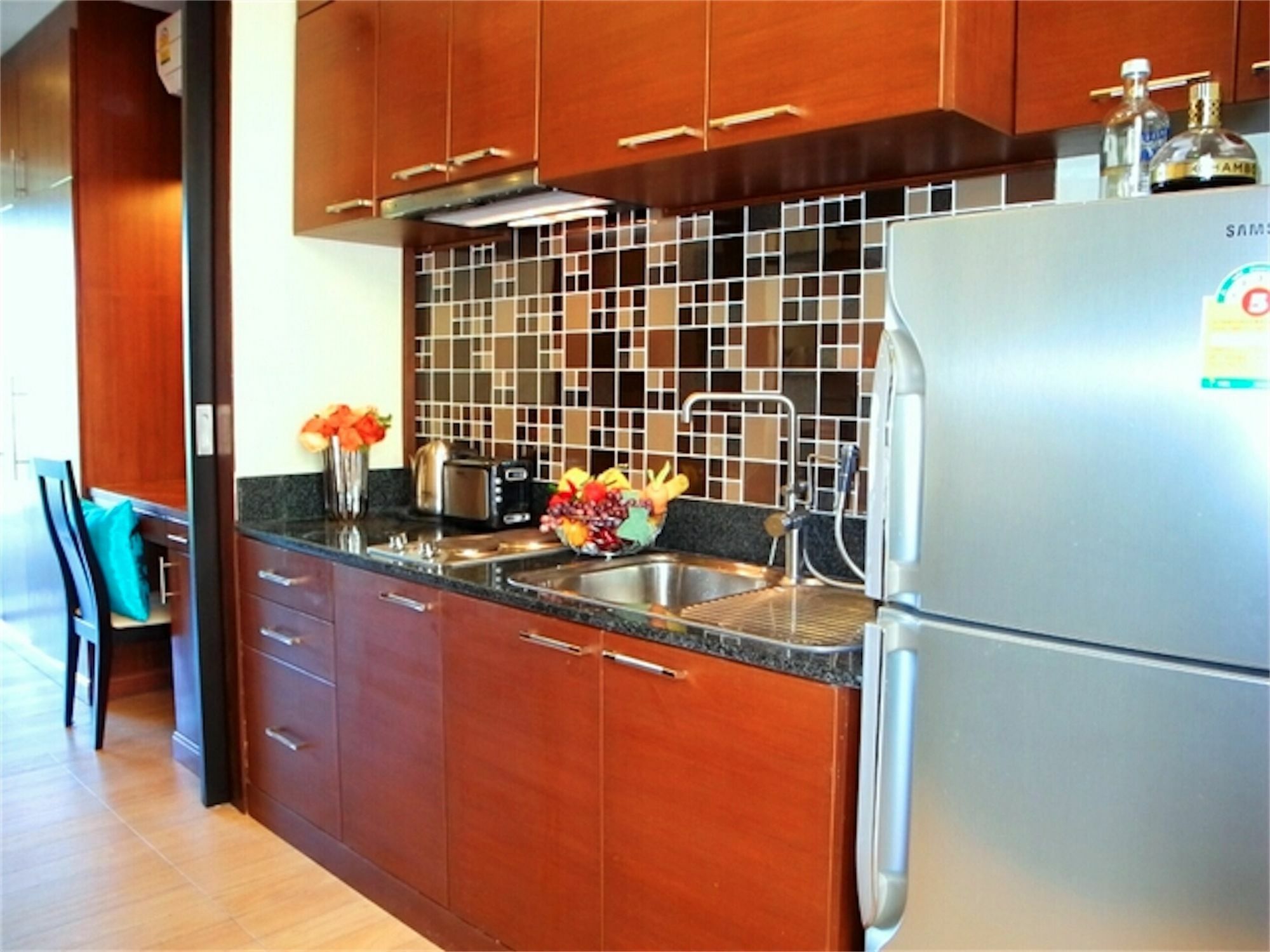 Sea & Sky Karon 1 Bedroom Apartment Bãi biển Kata Ngoại thất bức ảnh